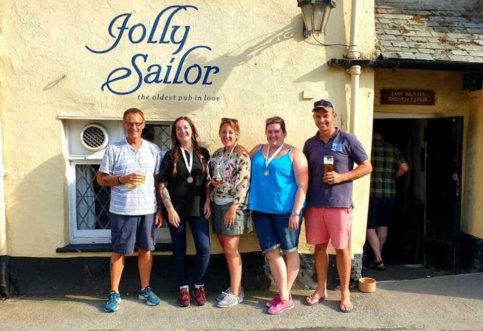 Jolly Sailor Inn Looe Exterior photo